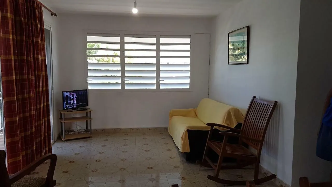 Residence Pomme Cannelle Sainte-Anne  Guadeloupe
