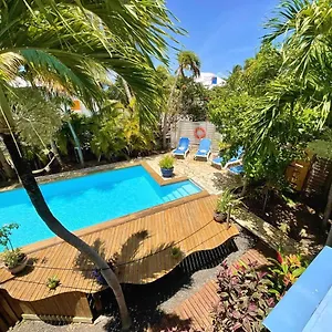 Ti Bwa Carbet Cosy Semi-exterieur Avec Toit Terrasse Vakantiehuis